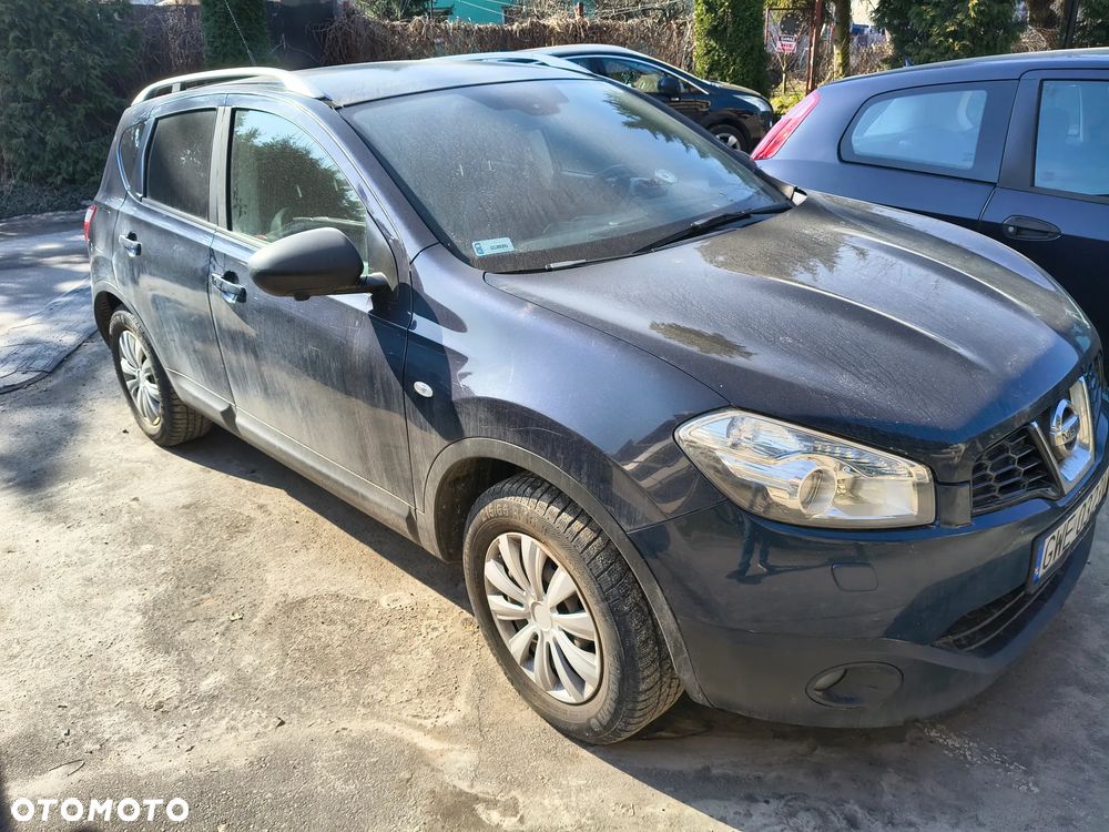 Nissan Qashqai 2.0 4x4 Tekna - 2