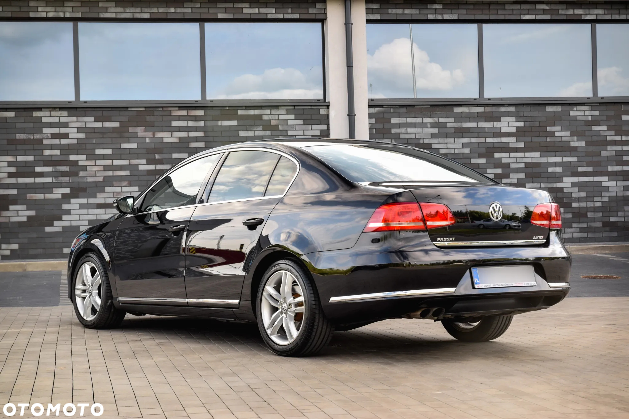 Volkswagen Passat 2.0 TDI Highline DSG - 11