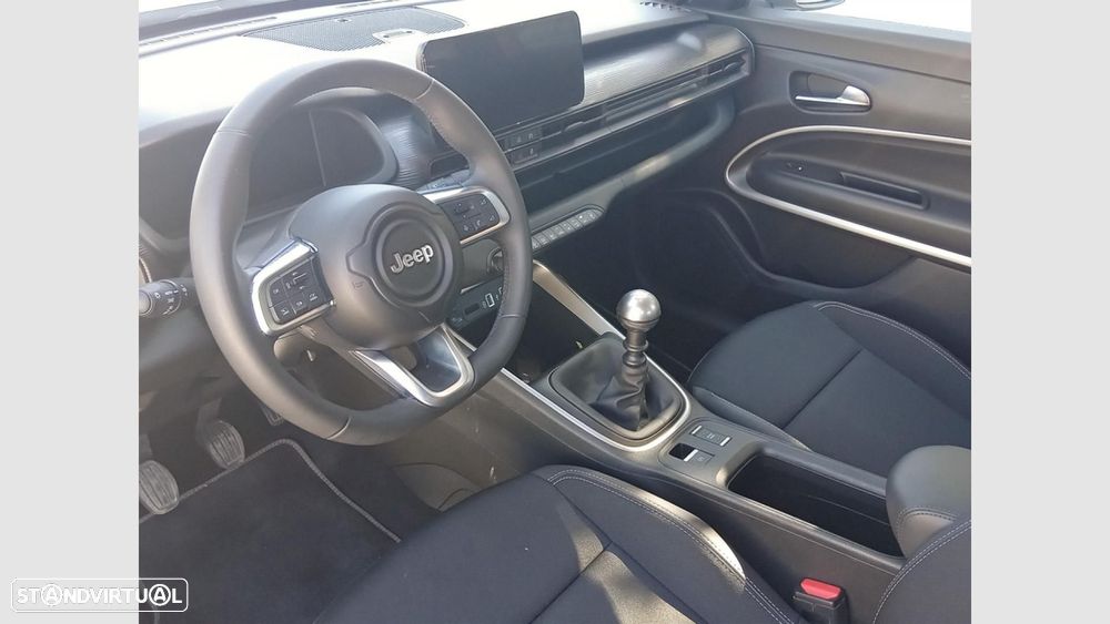 Jeep Avenger 1.2 GSE T3 Altitude - 14