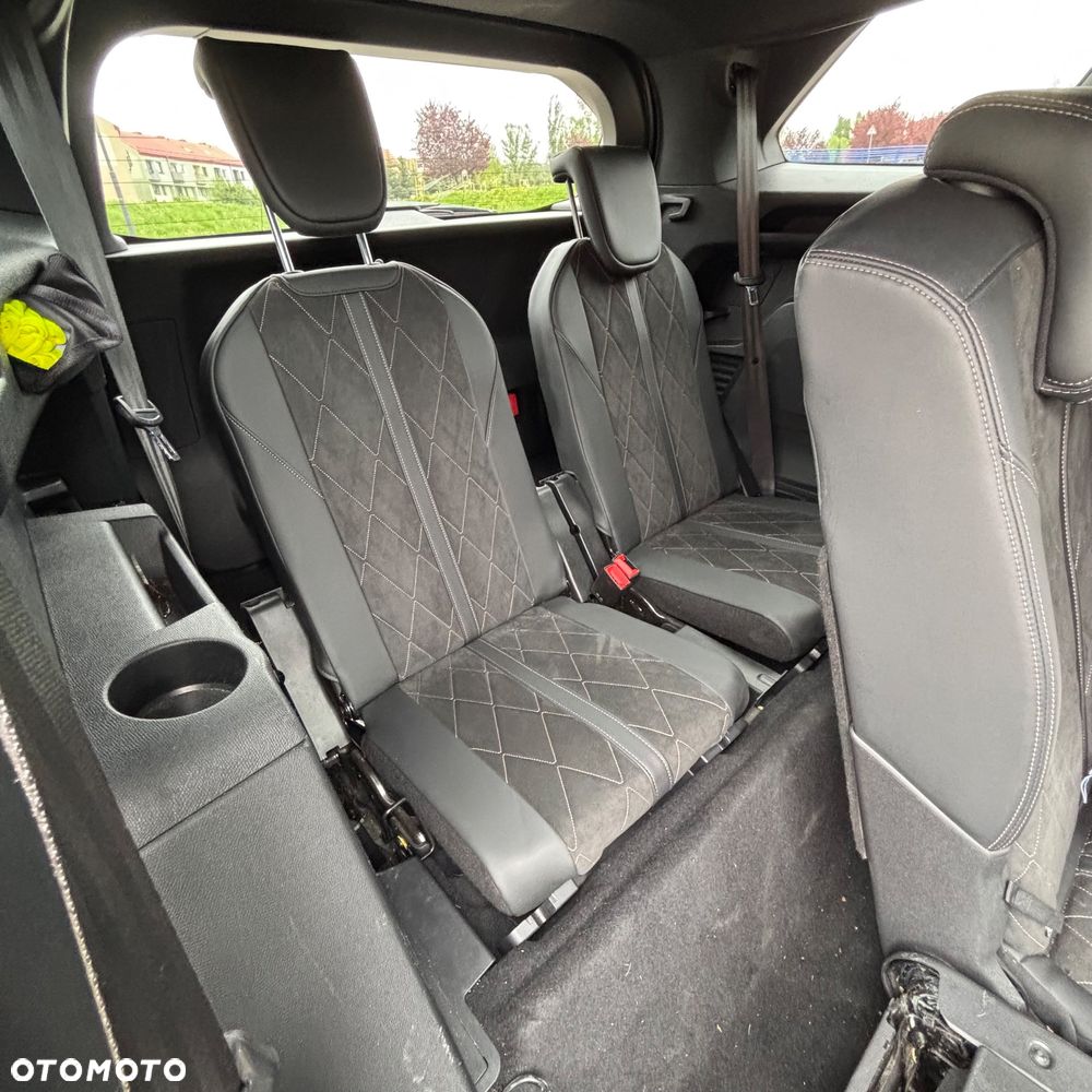 Peugeot 5008 BlueHDi 180 EAT8 GT - 23