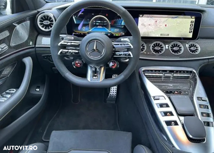 Mercedes-Benz AMG GT 53 4MATIC+ MHEV - 9