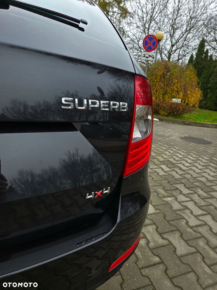 Skoda Superb 2.0 TDI 4x4 L&K DSG - 6