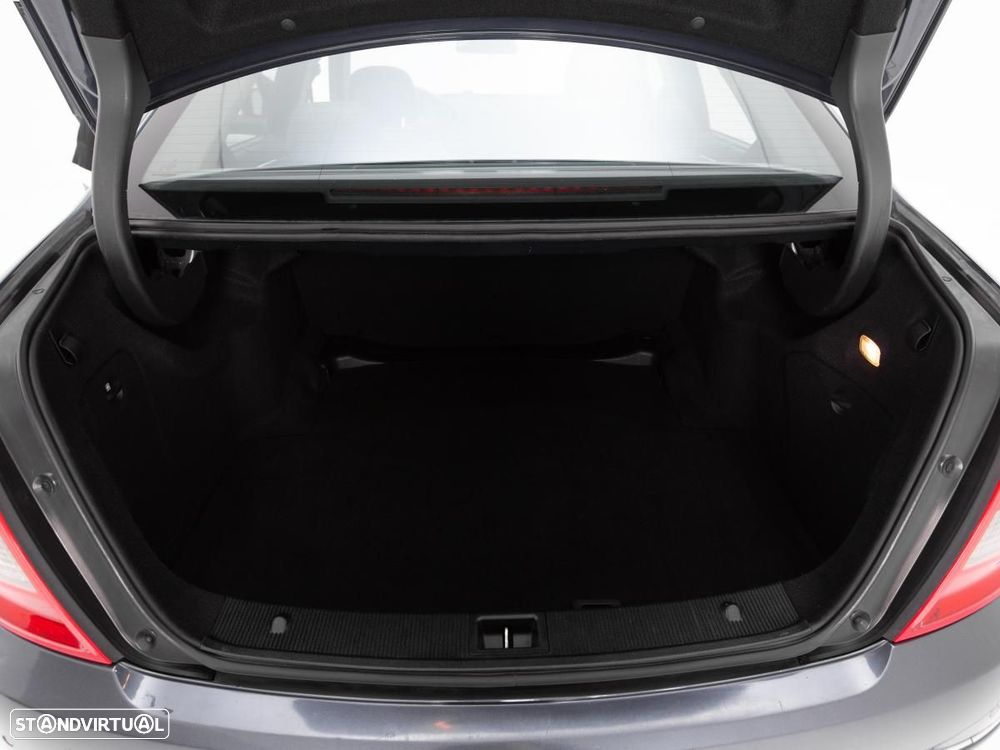 Mercedes-Benz C 320 - 12