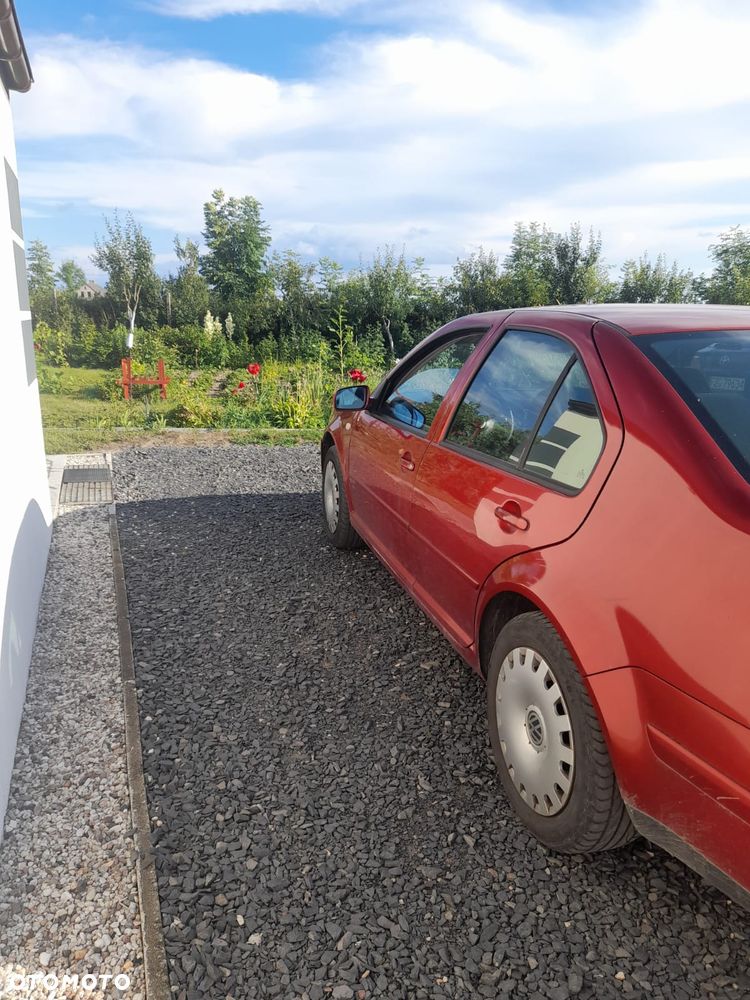 Volkswagen Bora 1.6 Comfortline - 6