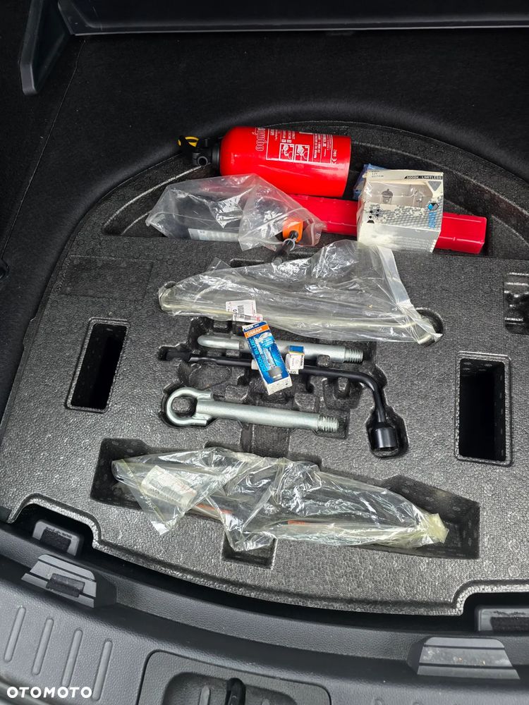 Toyota Corolla 1.2 T Active - 20