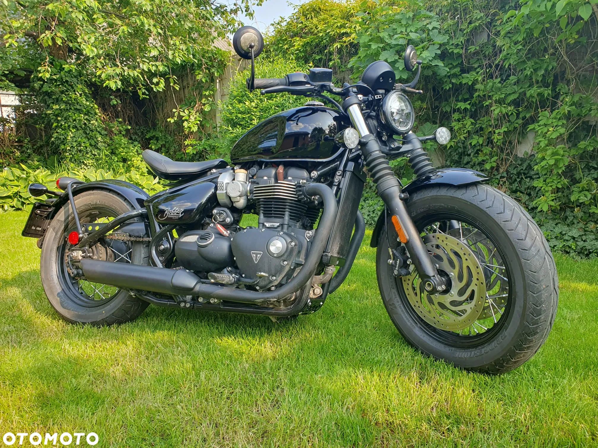 Triumph Bonneville Bobber - 1