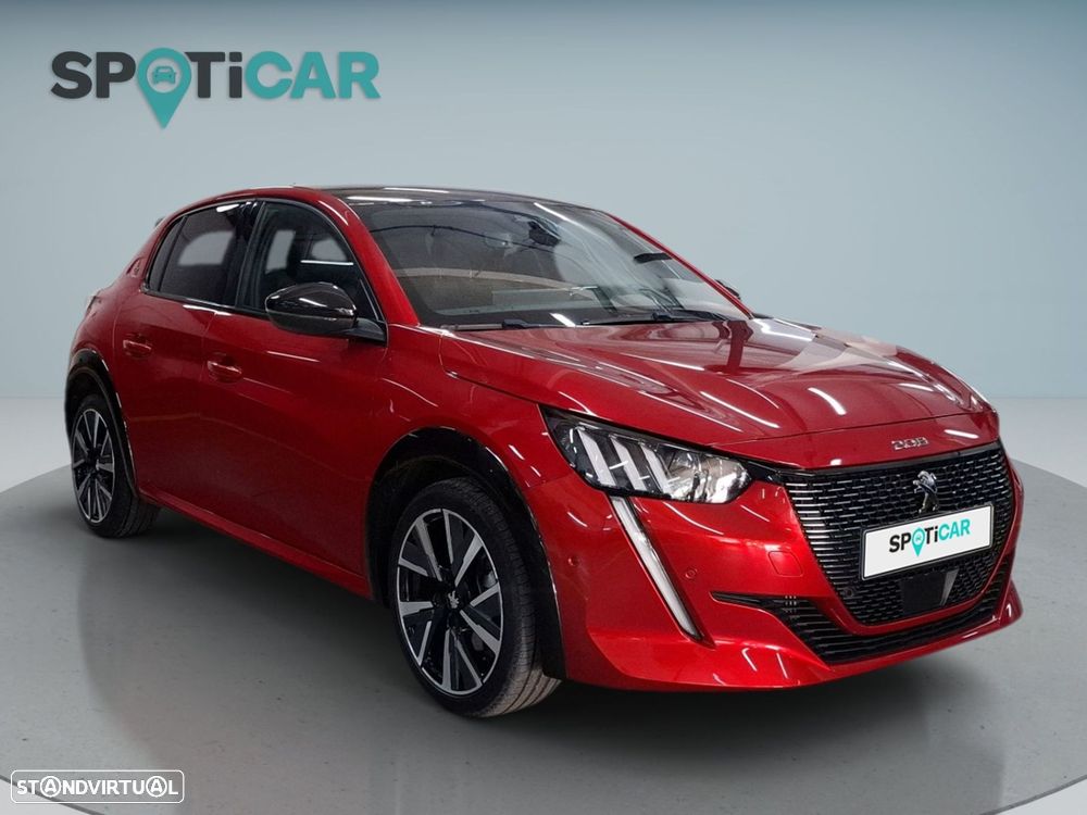 Peugeot 208 1.2 PureTech GT EAT8 - 10