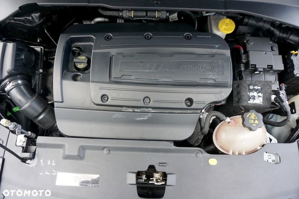 Jeep Compass 1.4 MultiAir Limited - 40