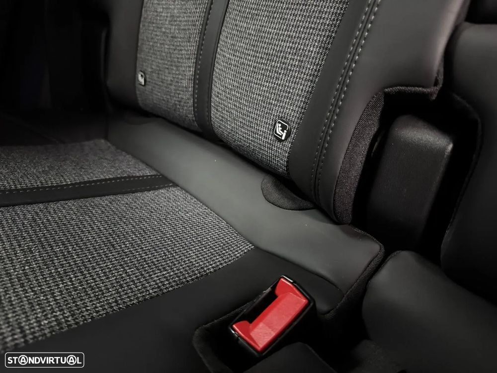 Peugeot 3008 PureTech 130 Stop & Start GPF EAT8 Allure - 51