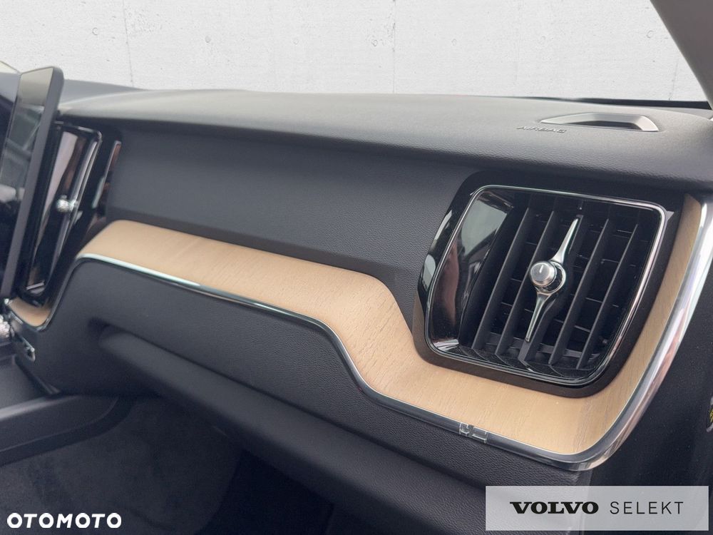 Volvo XC 60 - 27