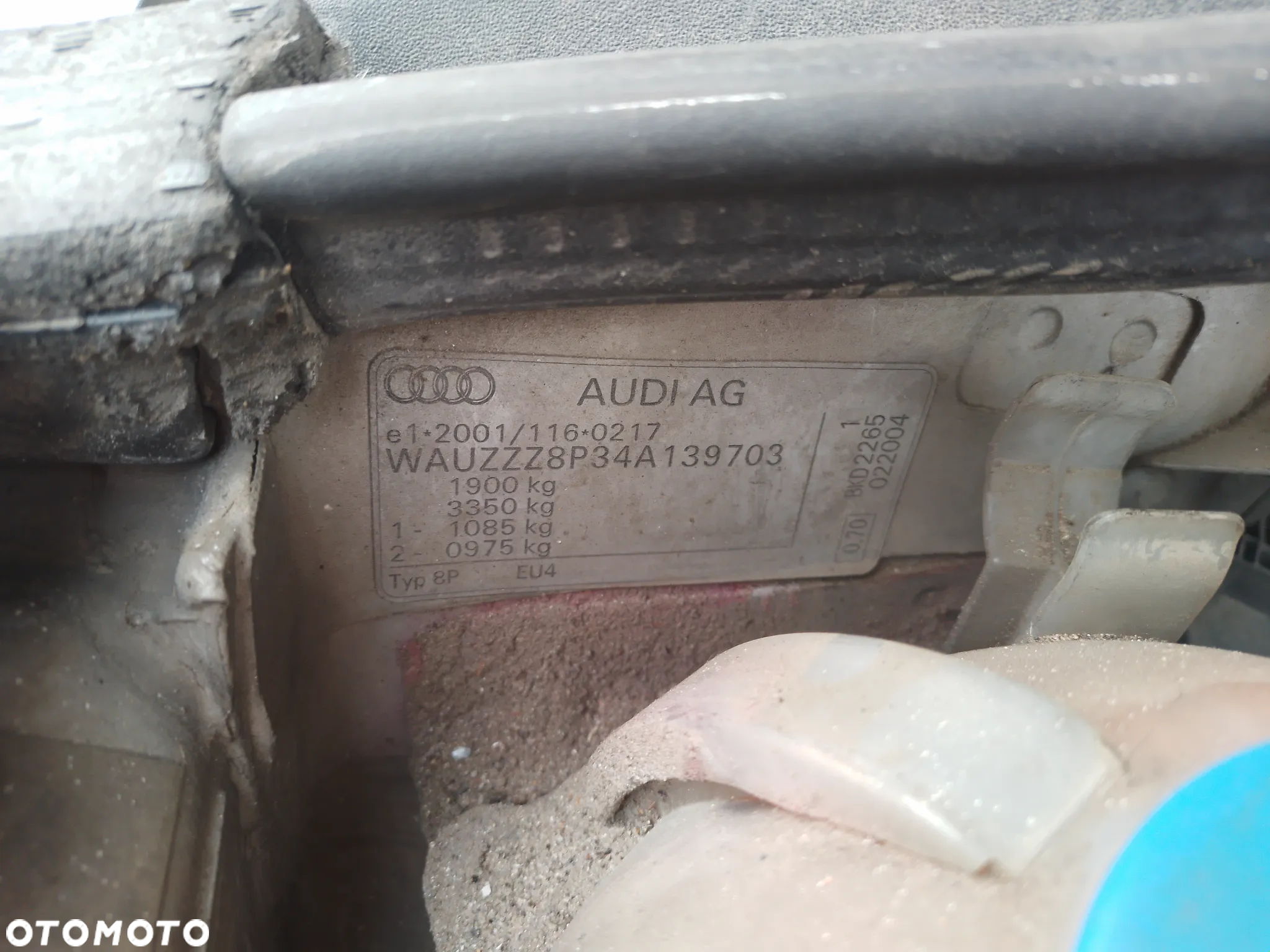 AUDI A3 8P 03-08 2.0 TDI BKD LY7W  BOCZEK DRZWI PRAWY LEWY - 32