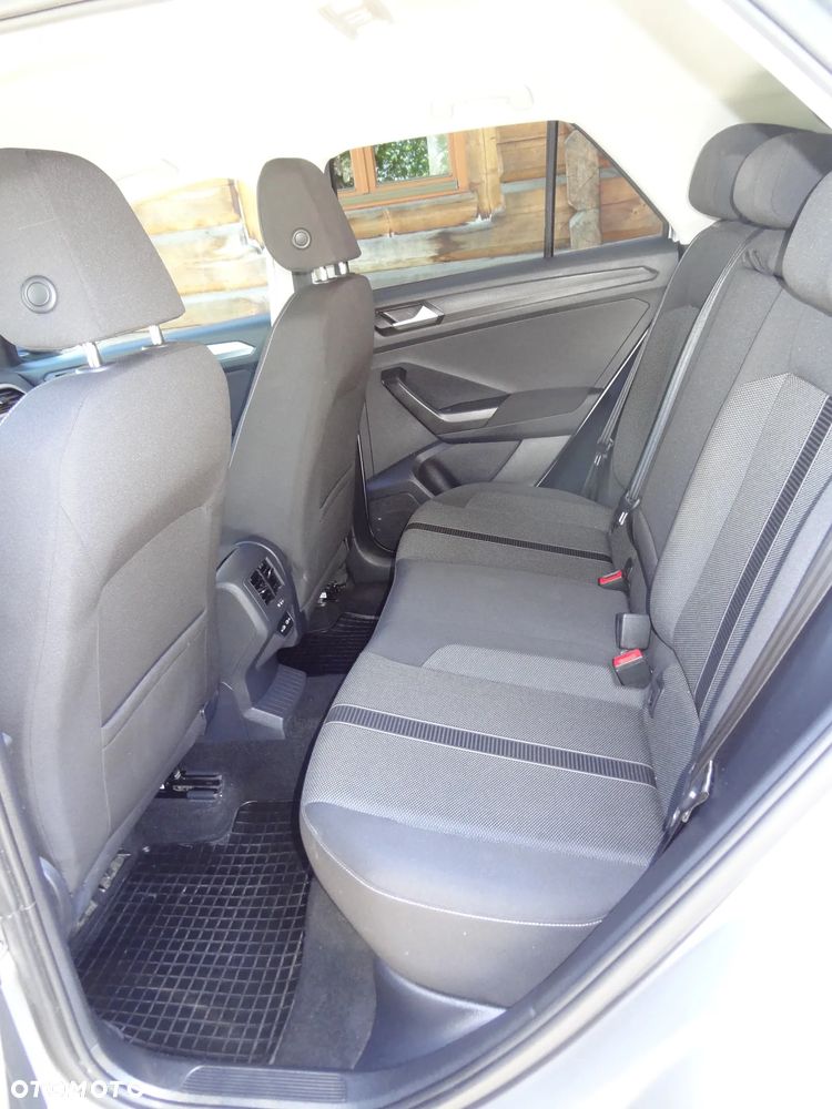 Volkswagen T-Roc 1.5 TSI Life - 18