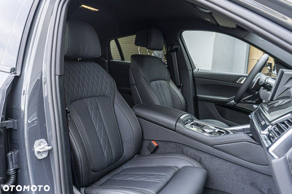 BMW X6 - 25
