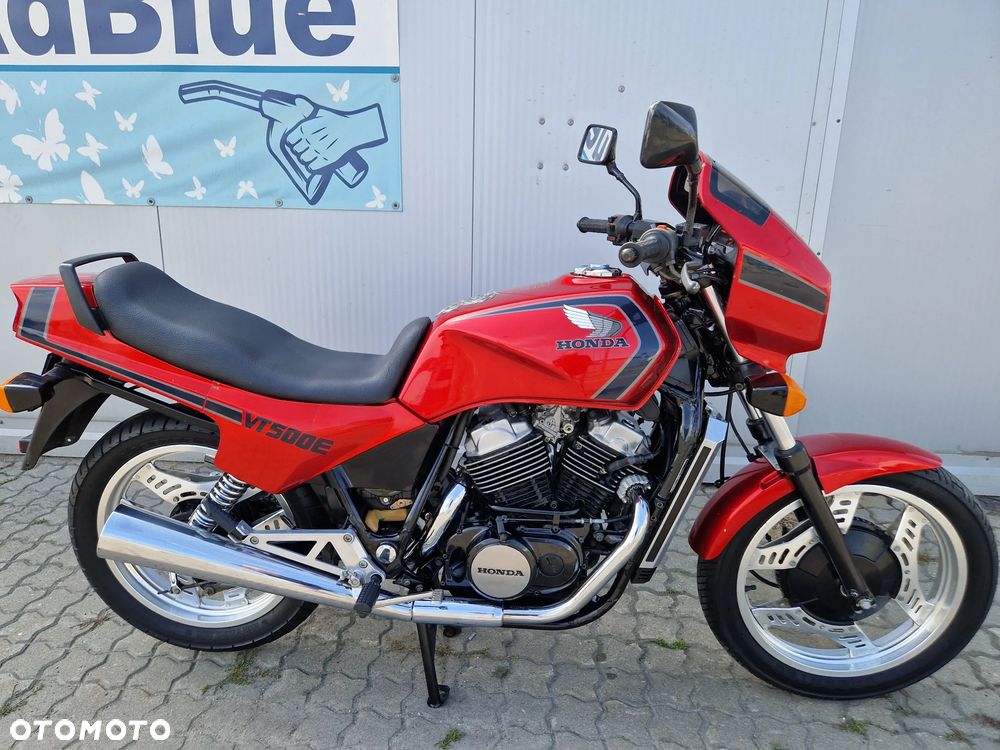 Honda VT - 16