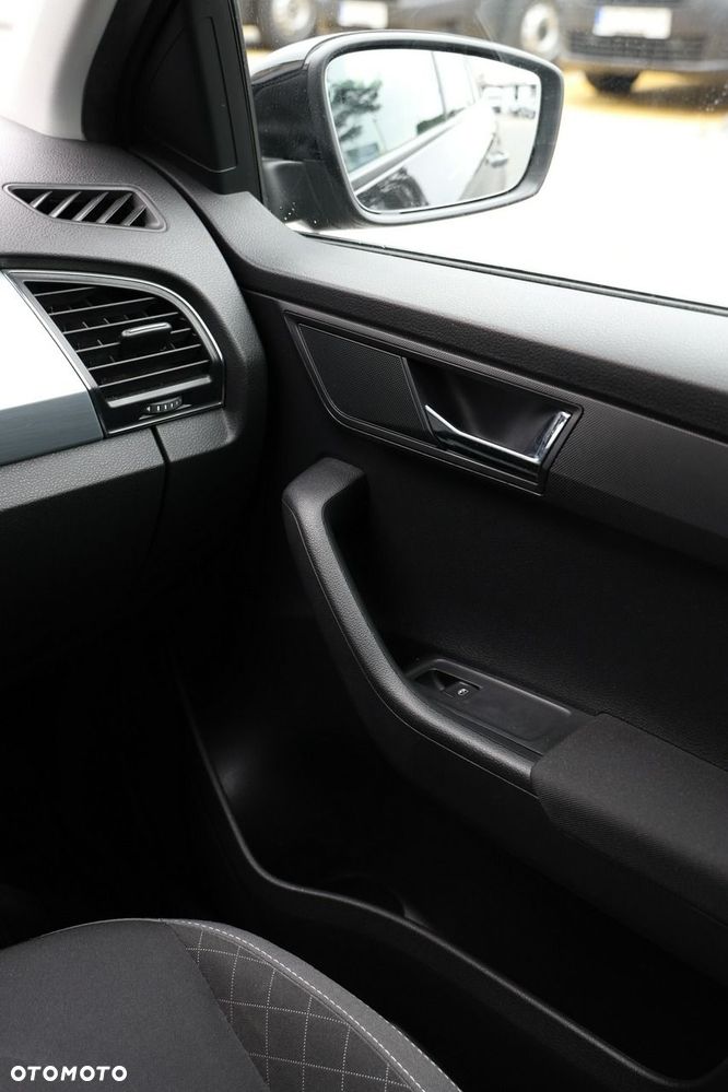 Skoda Fabia 1.0 TSI Ambition - 23
