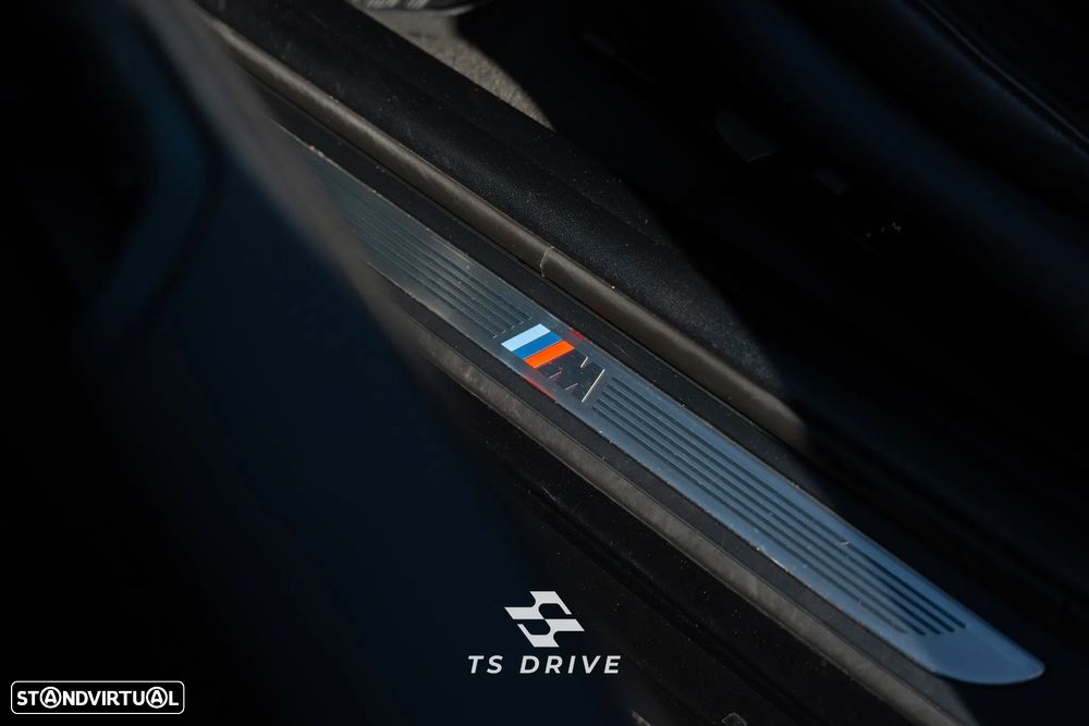 BMW 330 dA - 19