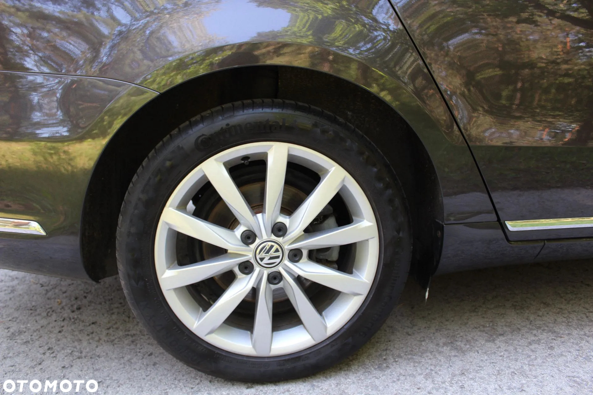Volkswagen Passat Variant 1.6 TDI BlueMotion Technology Highline - 27