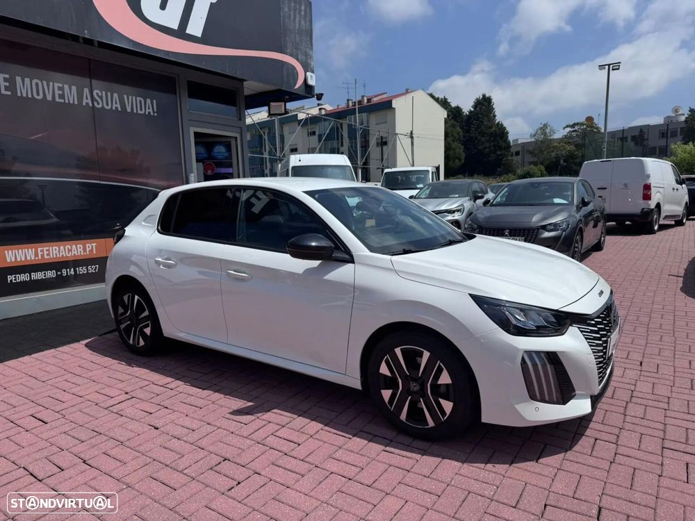 Peugeot 208 - 6