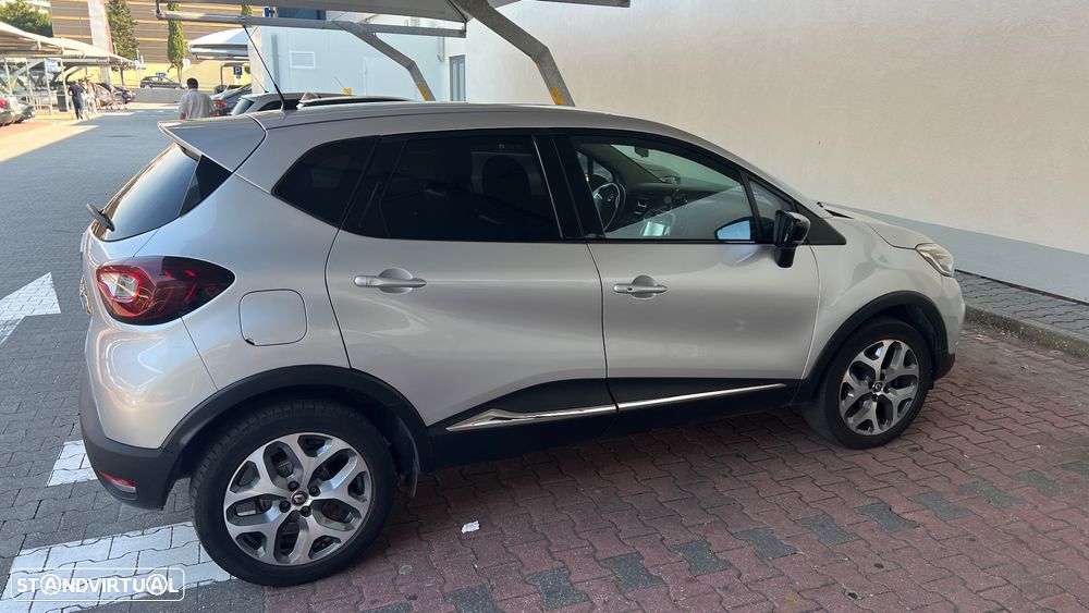 Renault Captur 1.5 dCi Exclusive EDC - 9