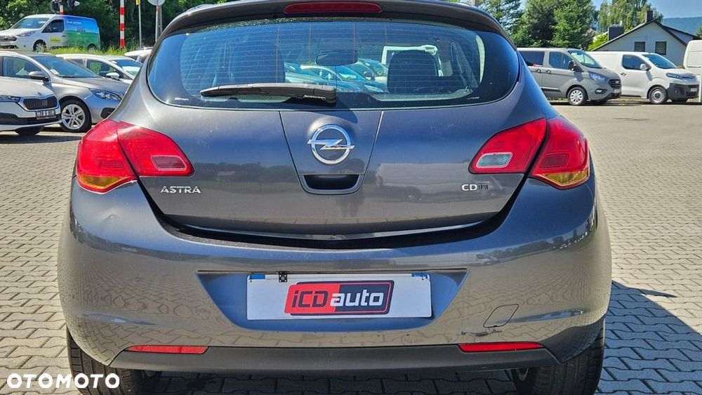 Opel Astra - 6