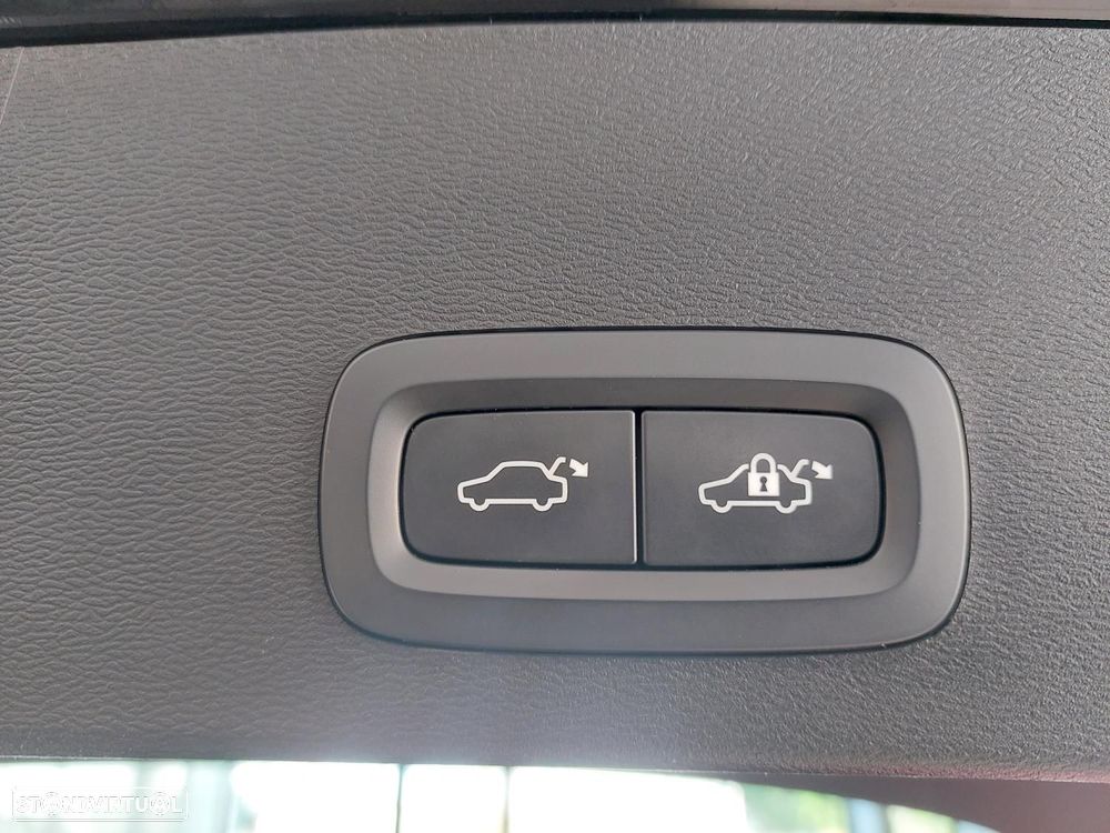 Volvo XC 40 1.5 T4 PHEV Inscription Expression - 46