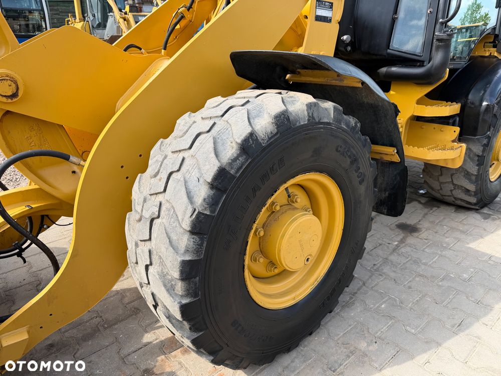 Caterpillar 907H - 15