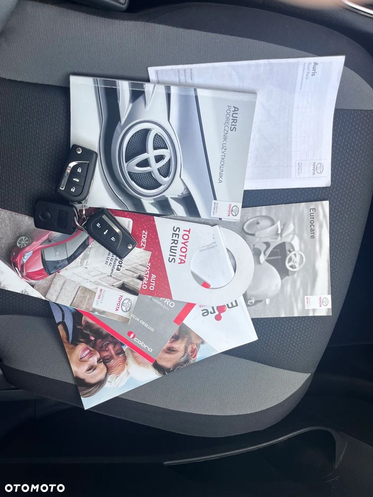 Toyota Auris 1.33 VVT-i Active - 19