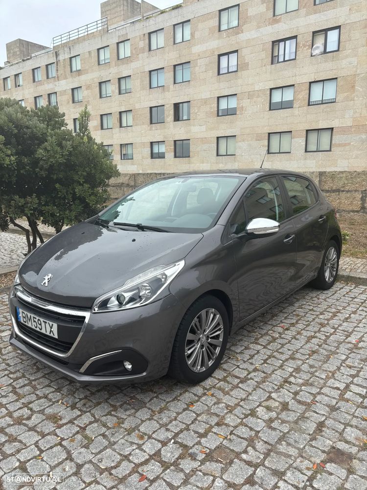 Peugeot 208 PureTech 82 Style - 2