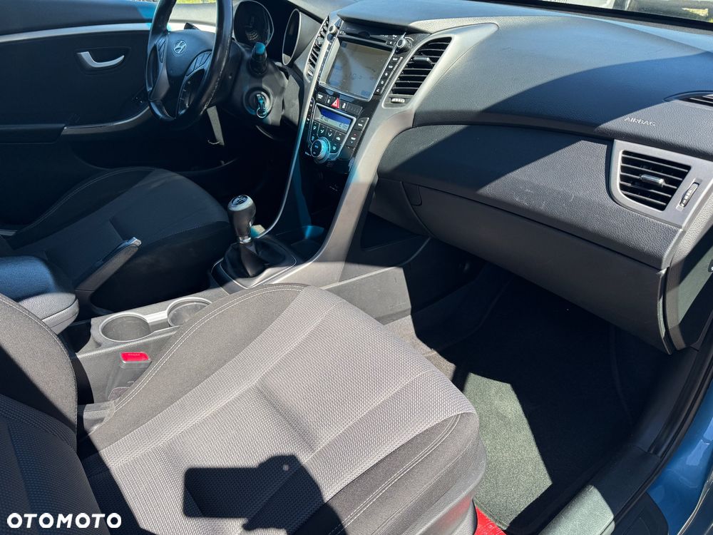 Hyundai i30 1.6 CRDi Comfort - 13