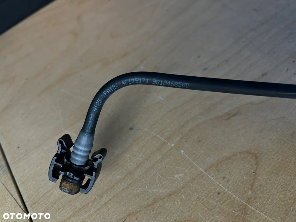 EXPERT III Jumpy III Vivaro IV Komplet Przewód wąż wody rurka płynu chłodzącego 9818468580 9818468680 - 3