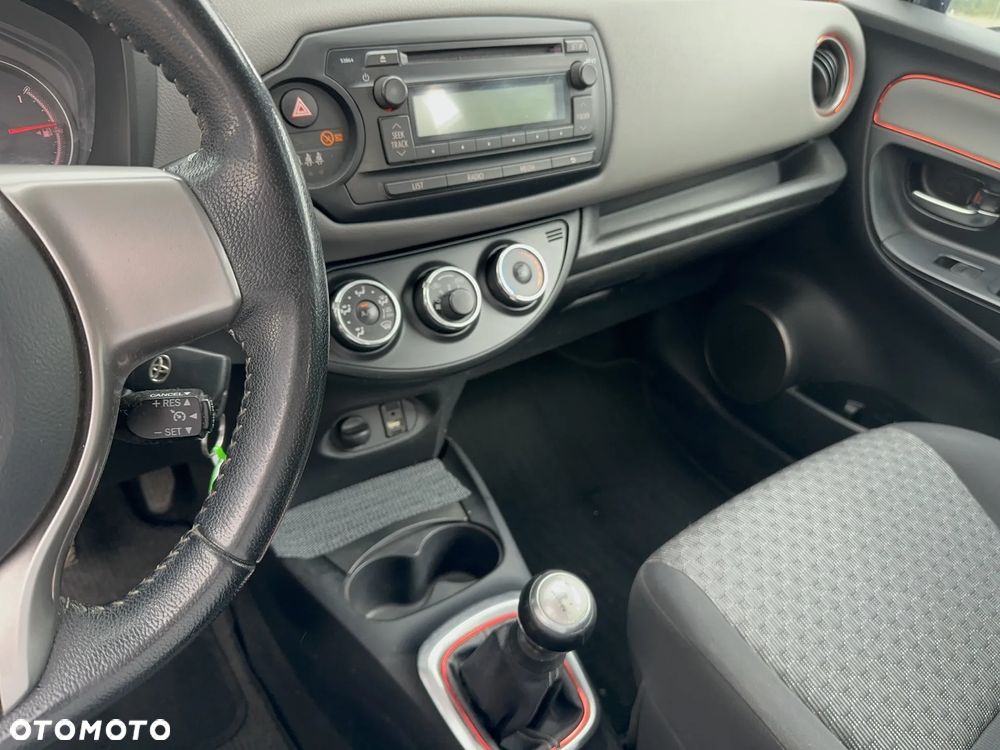 Toyota Yaris 1.0 Active - 16
