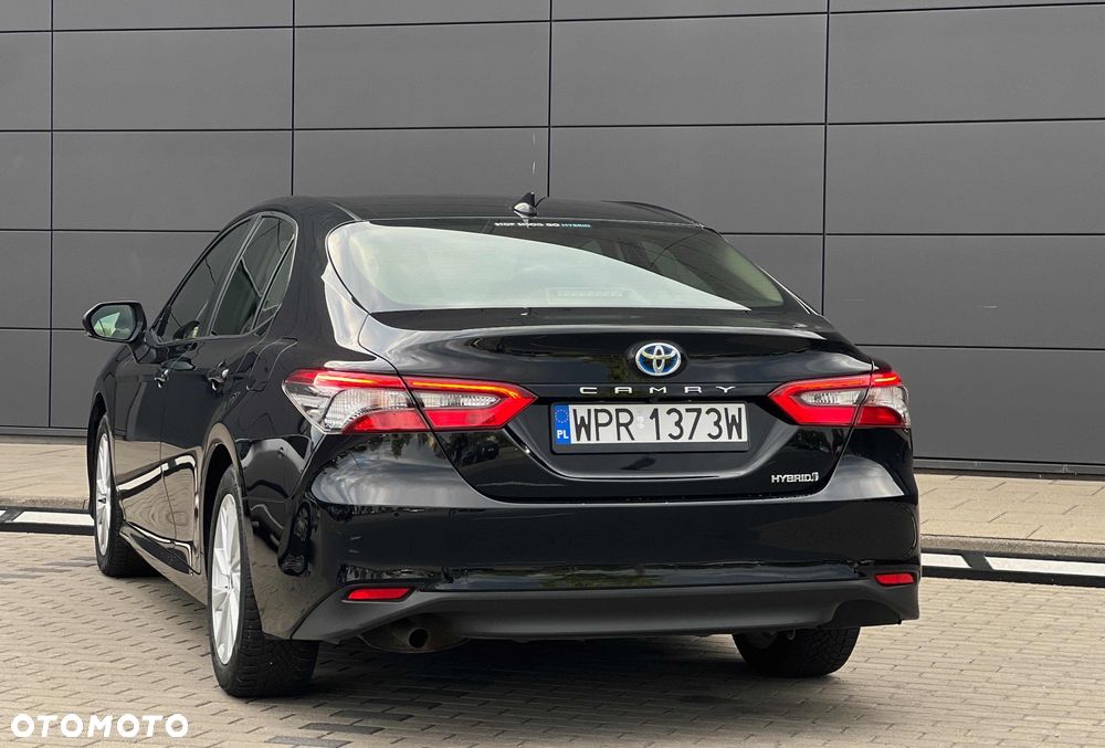 Toyota Camry 2.5 Hybrid Comfort CVT - 6