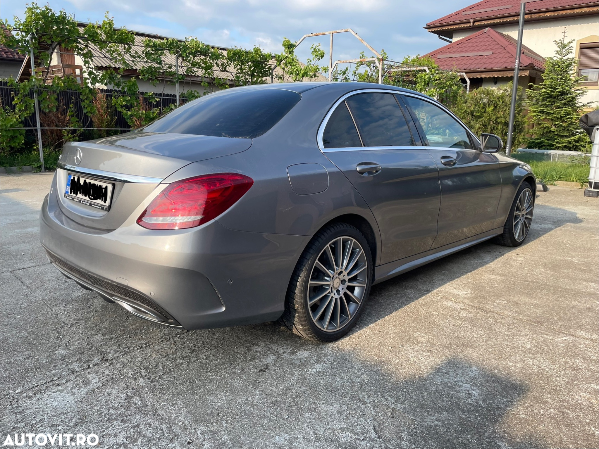 Mercedes-Benz C - 7