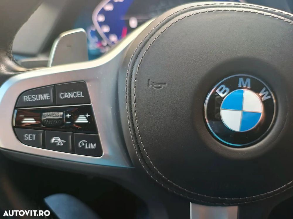 BMW X5 xDrive30d - 16