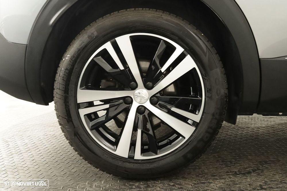 Peugeot 3008 1.2 PureTech GT EAT8 - 5