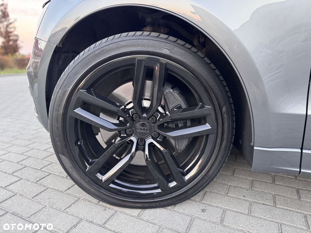 Audi SQ5 - 10