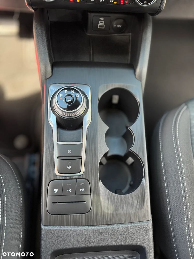 Ford Kuga 2.0 EcoBlue 4x4 COOL&CONNECT - 31
