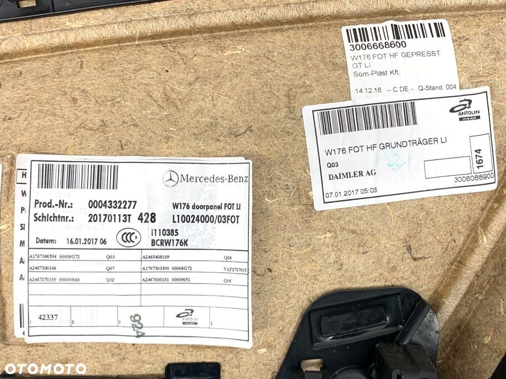 BOCZEK DRZWI LEWY TYŁ  MERCEDES-BENZ KLASA A (W176) 2012 - 2018 A 180 (176.042) 90 kW [122 KM] - 5