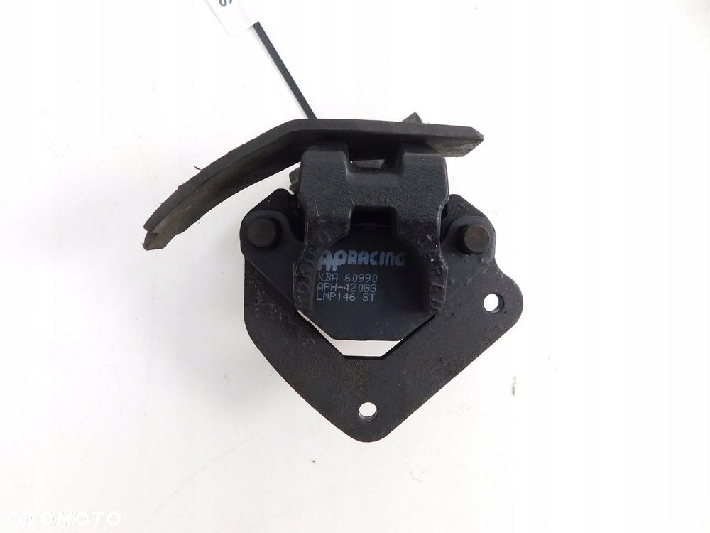 SUZUKI TUX 125 ZACISK HAMULCA PRZÓD - 6