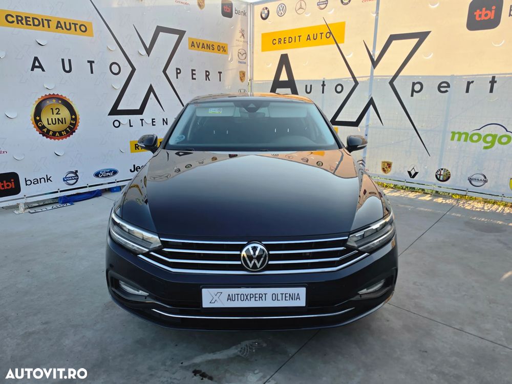 Volkswagen Passat - 2