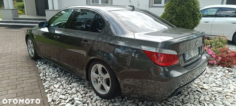 BMW Seria 5 525d - 5