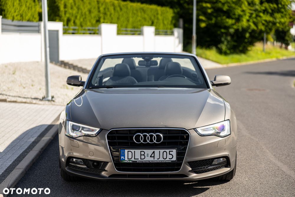Audi A5 Cabrio 2.0 TDI DPF (clean diesel) multitronic - 14