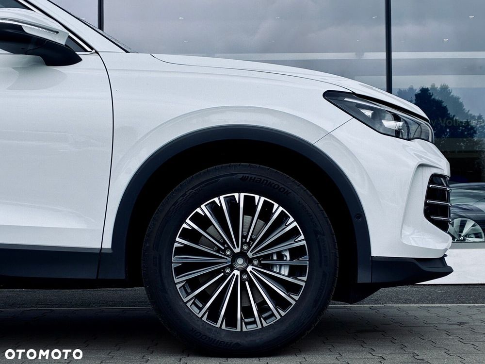 Volkswagen Tiguan - 26
