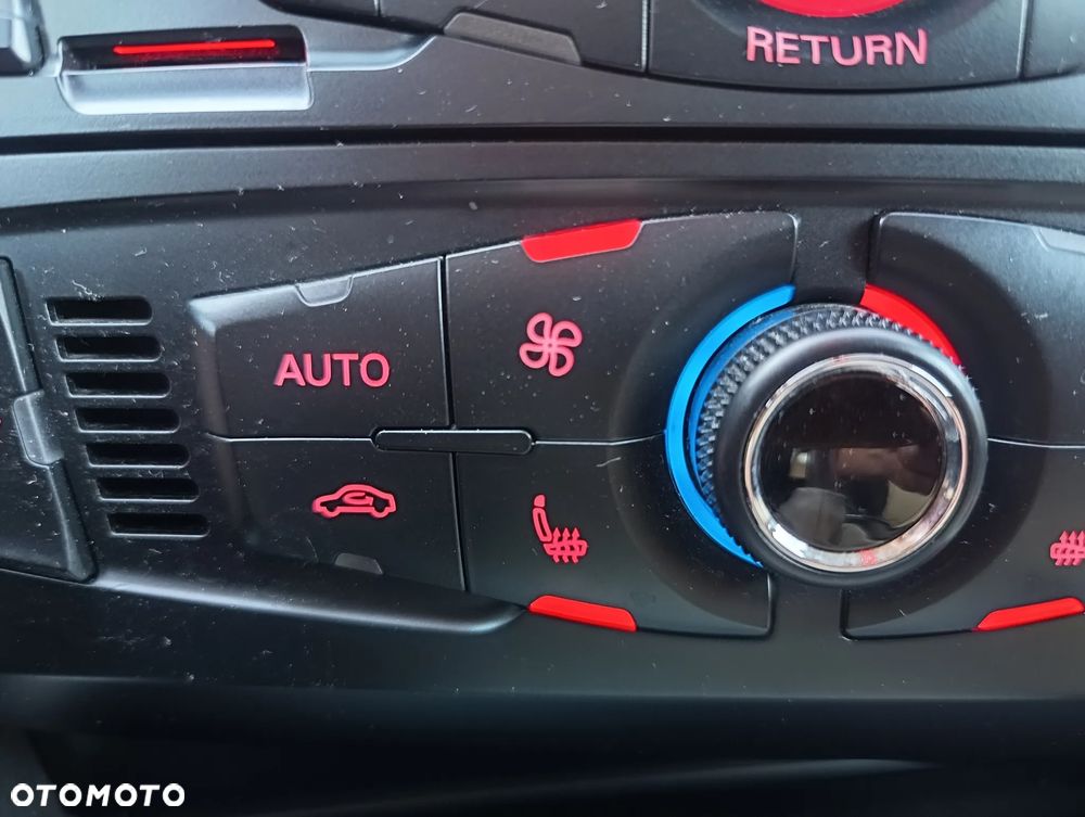 Audi A4 Limousine 2.0 TDI DPF - 25