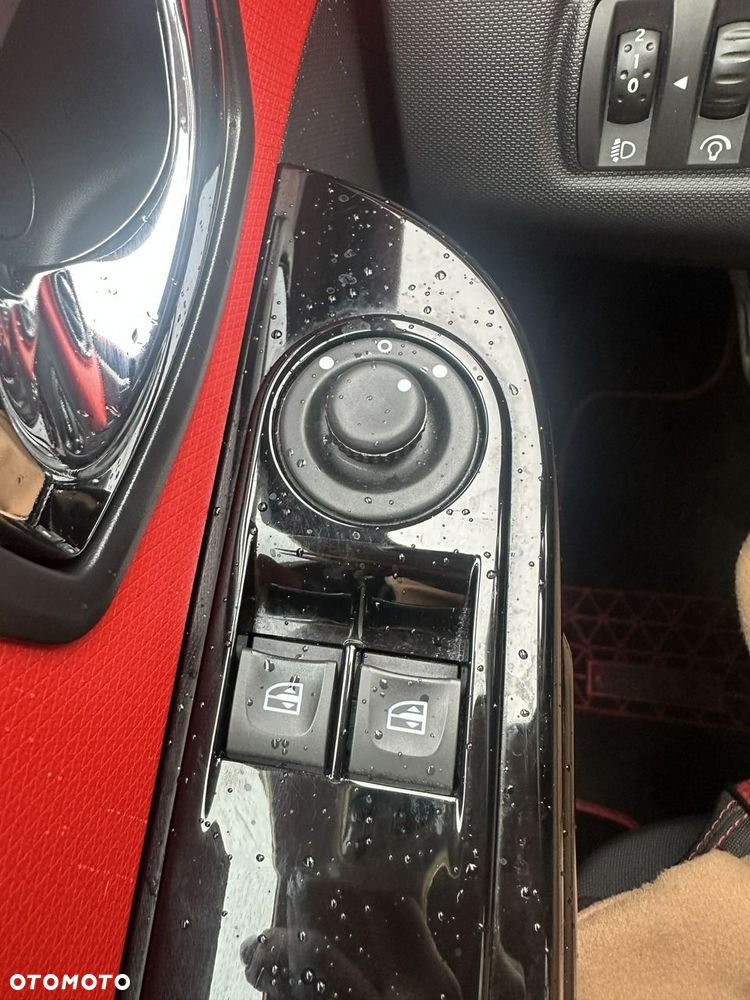 Renault Clio - 29