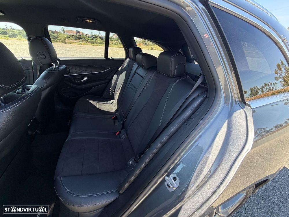 Mercedes-Benz E 220 d AMG - 21