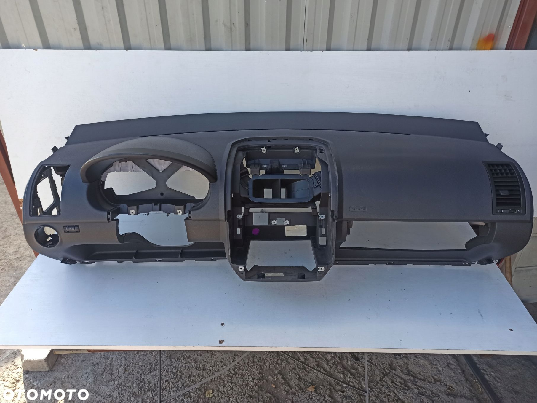 Deska rozdzielcza konsola kokpit VW POLO IV 9N LIFT 05-09 - 2