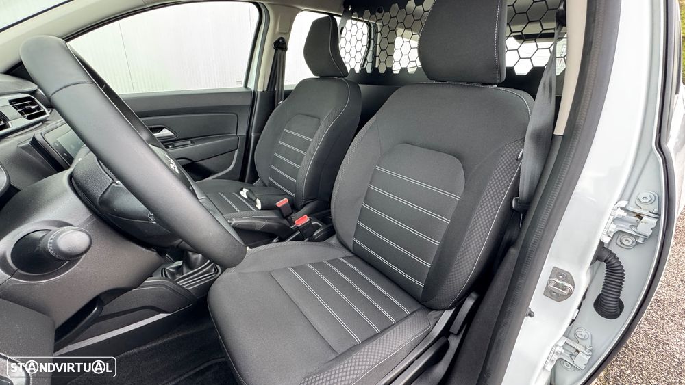 Dacia Duster 1.0 Van GPL IVA Dedutível - 30