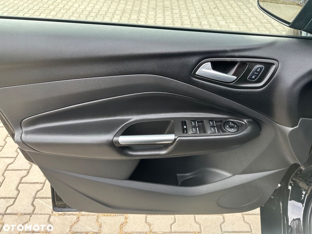 Ford Kuga 2.0 TDCi AWD ST-Line - 15