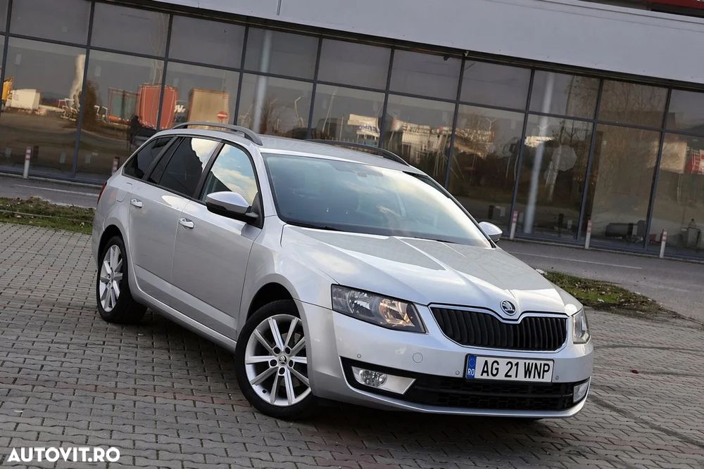 Skoda Octavia 2.0 TDI Green tec DSG Elegance - 2
